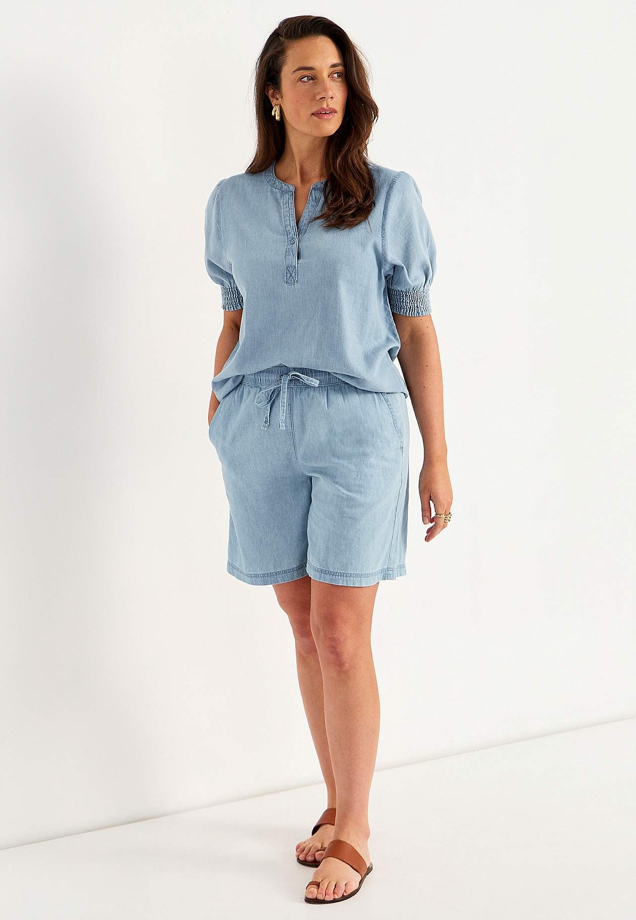 Super miękkie szorty jeansowe