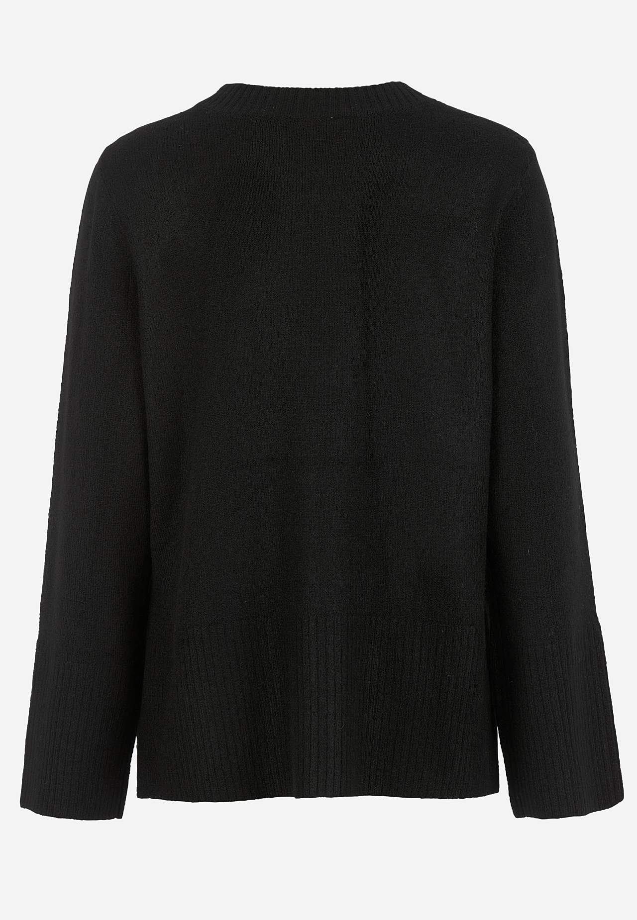 Dzianinowy sweter z rozcięciami