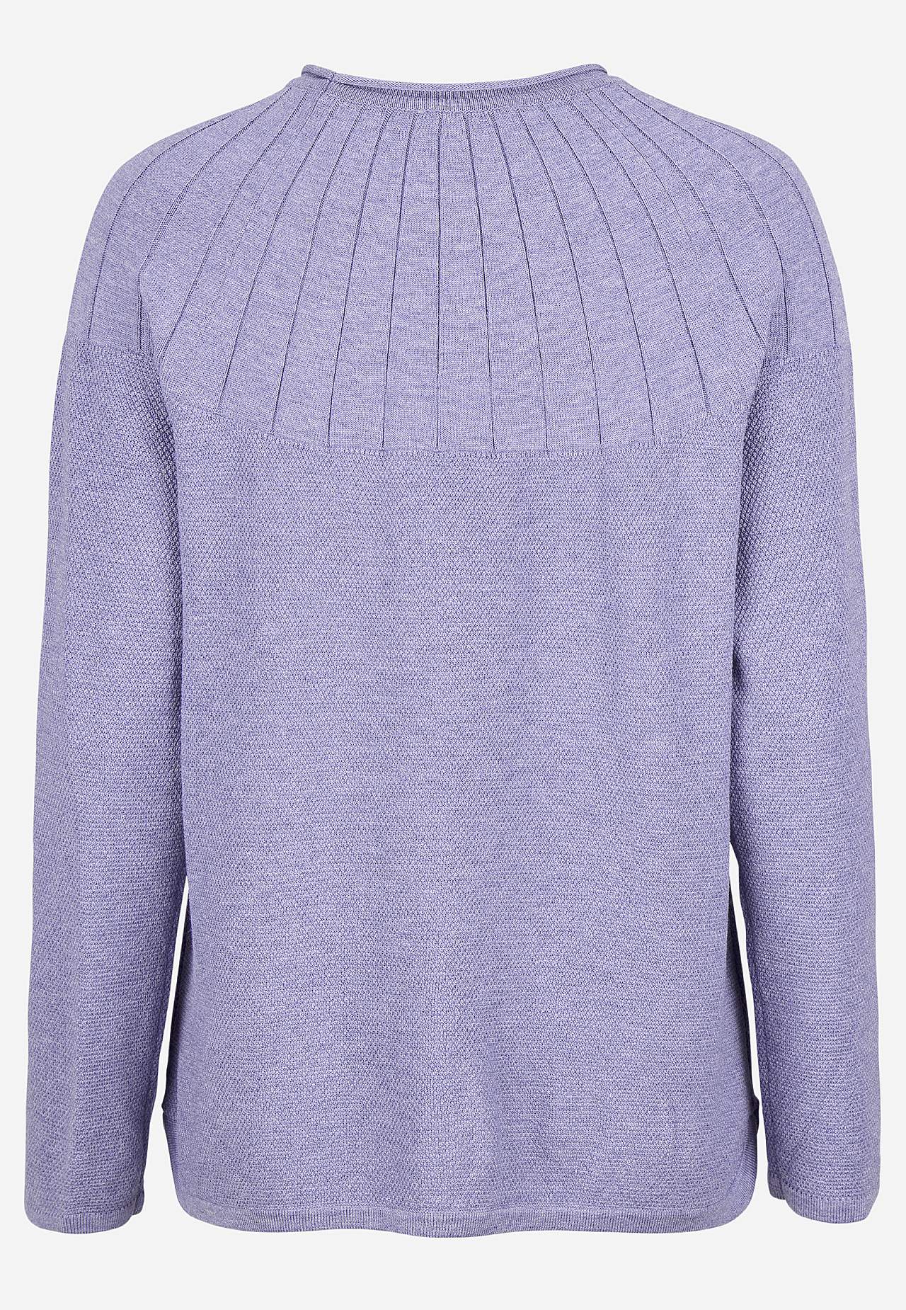Sweter cienko dziergany
