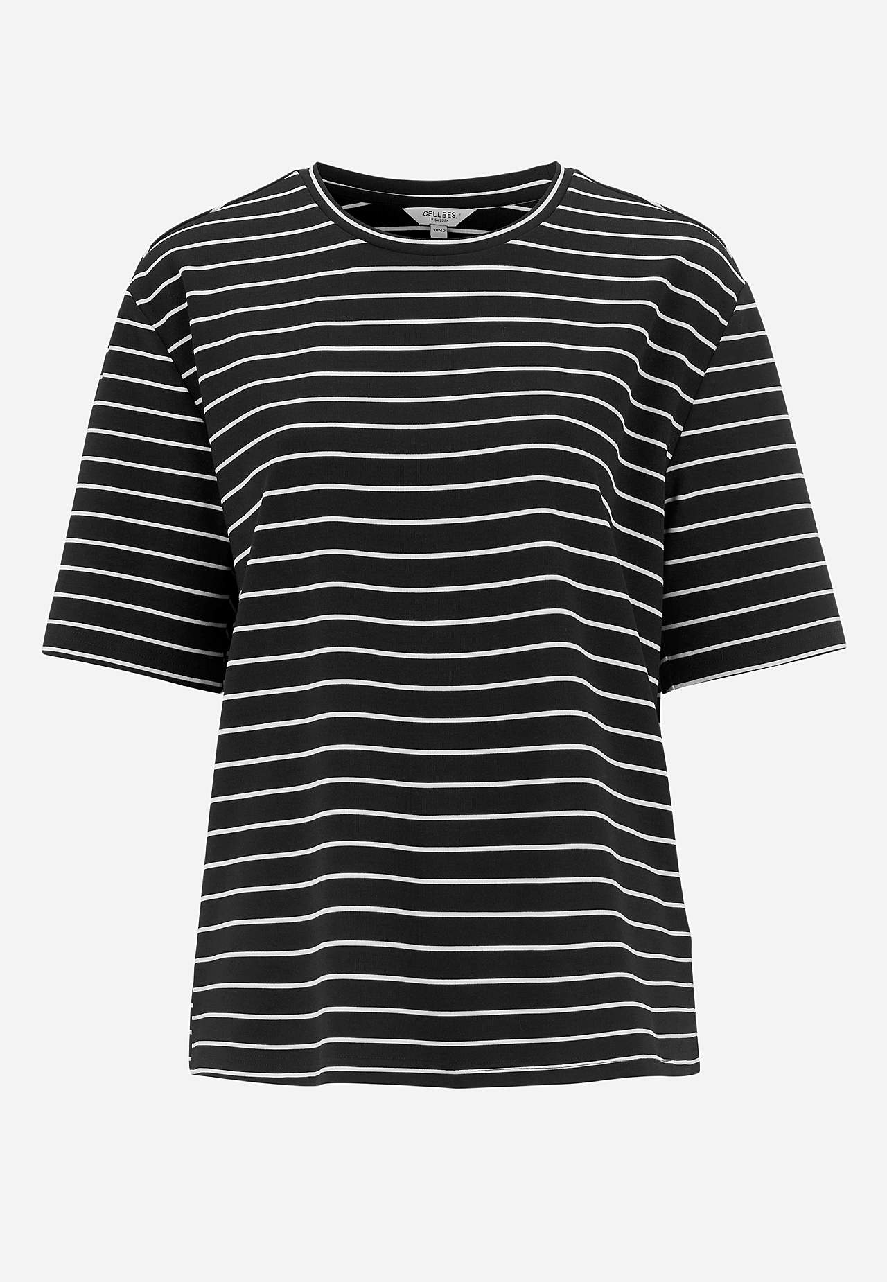 T-shirt z trudnego trykotu