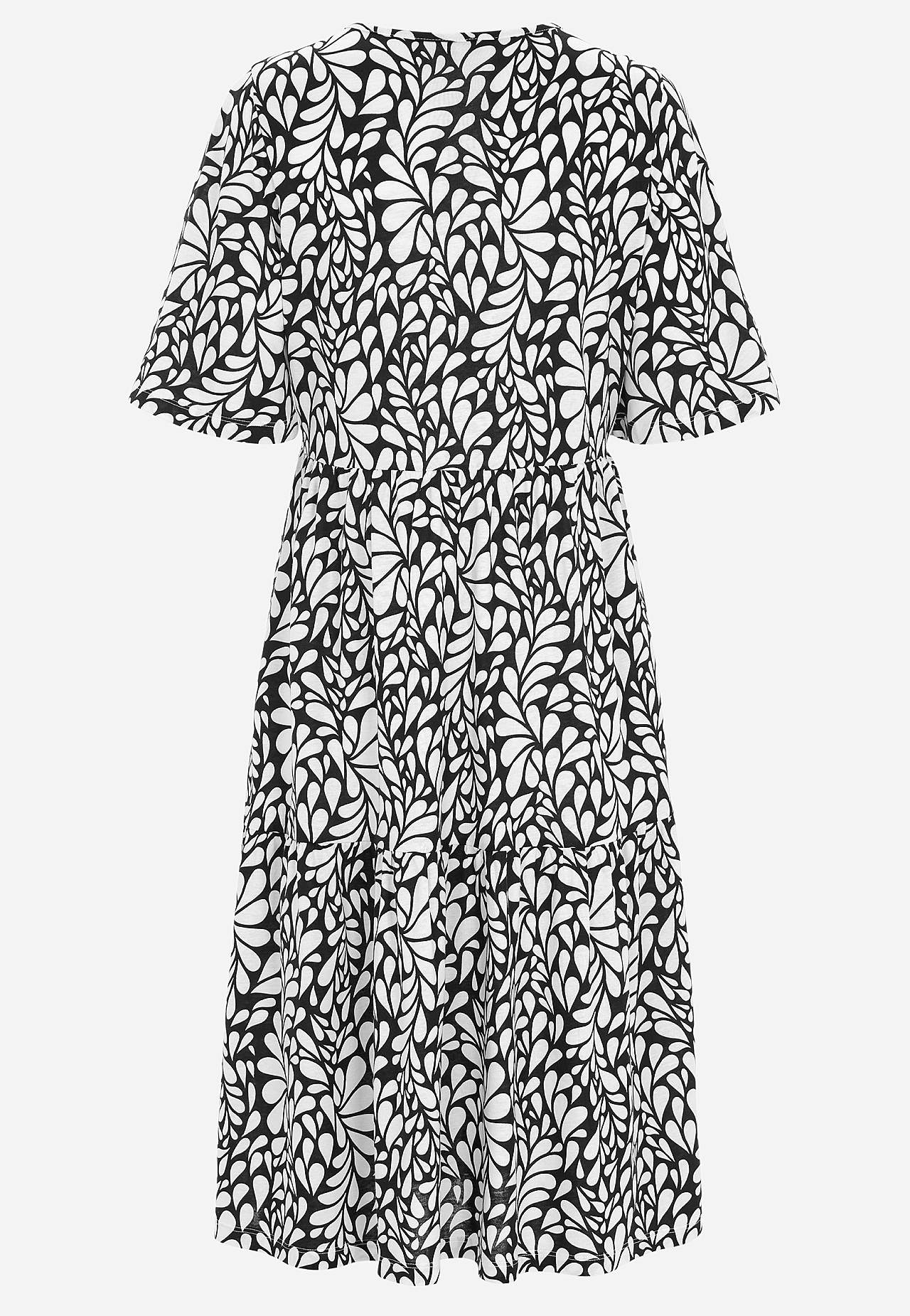 Dżersejowa sukienka z falbanką